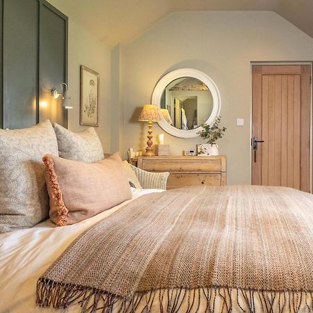 Church Farm B&B Suffolk Great Whelnetham Екстериор снимка